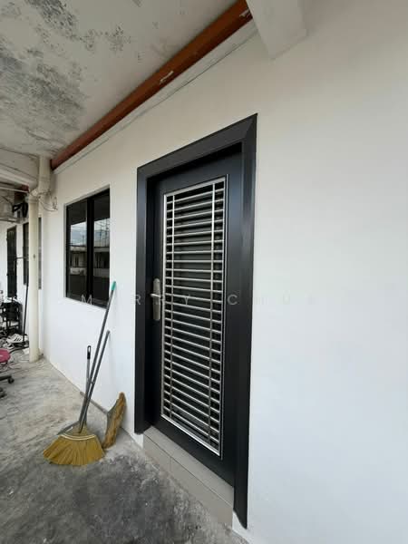 Flat for Sale at Taman Mutiara Rini - Merry Chua - Exterior - PropertyGuru.com.my