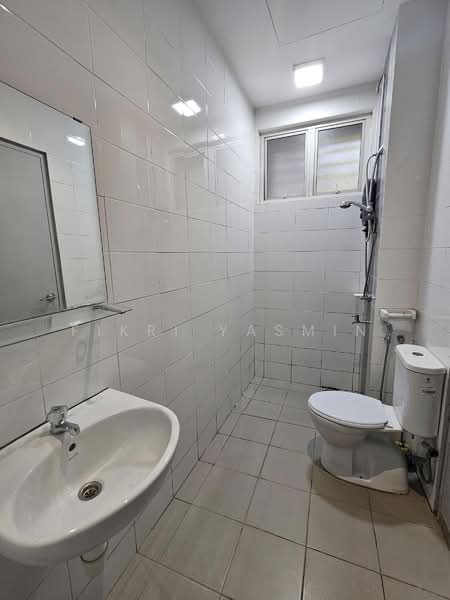 2-storey Terraced House for Sale in Presint 11 (Putrajaya) - Fikri Yasmin - Bathroom - PropertyGuru.com.my