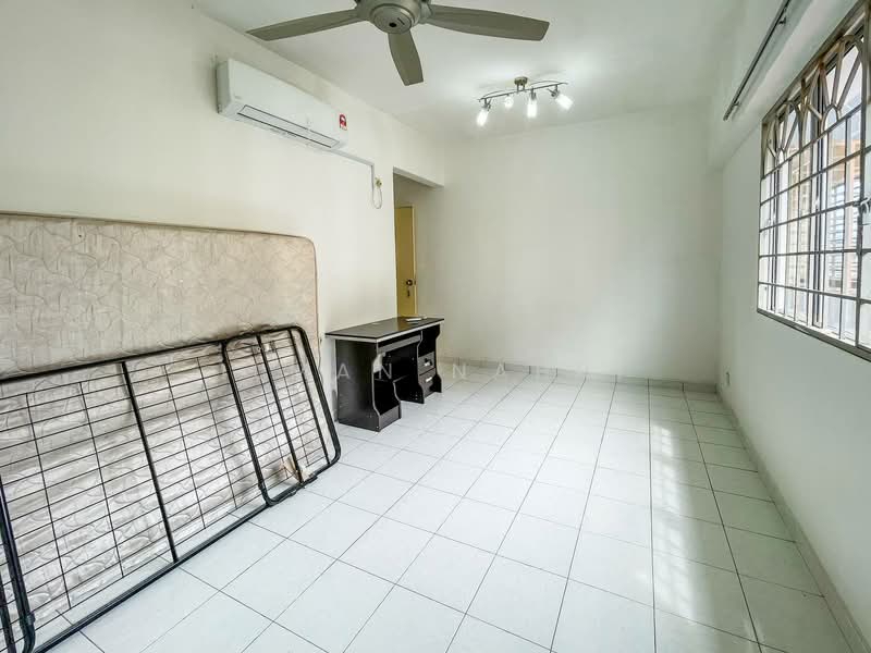 Plaza Indah Apartment untuk Untuk Dijual - RM 250,000, Feb 2026 - Bedroom - PropertyGuru.com.my