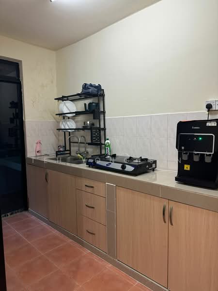 Condominium for Rent at Cyberia Smart Homes - Teh Yong San - Kitchen - PropertyGuru.com.my