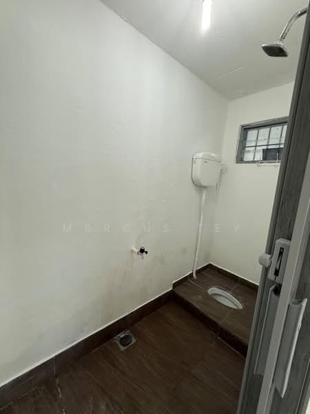 2-storey Terraced House for Sale in Simpang Rengam (Johor) - Marcus Tey - Bathroom - PropertyGuru.com.my