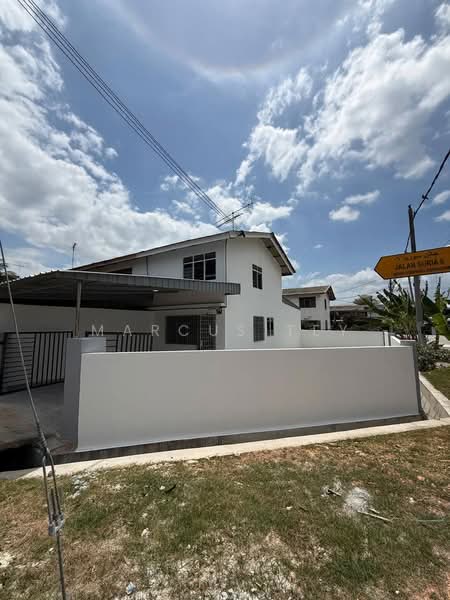 2-storey Terraced House for Sale in Simpang Renggam (Johor) - Marcus Tey - Exterior - PropertyGuru.com.my