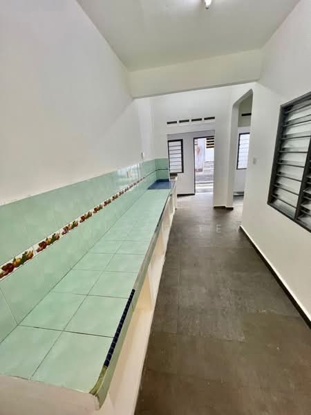 2-storey Terraced House for Sale in Taman Bakri Indah (Bakri) - Marcus Tey - Interior - PropertyGuru.com.my