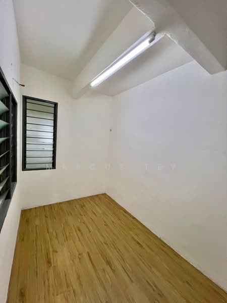 2-storey Terraced House for Sale in Taman Bakri Indah (Bakri) - Marcus Tey - Interior - PropertyGuru.com.my