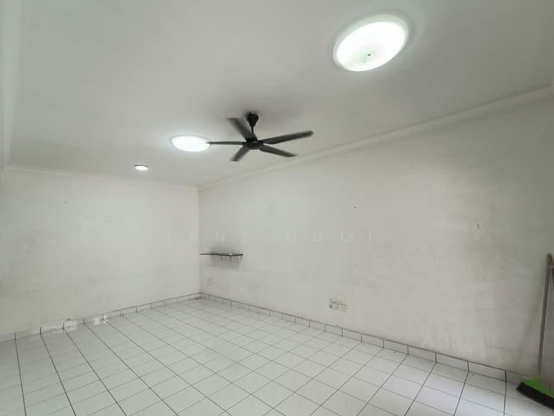 2-storey Terraced House for Sale in Bandar Baru Permas Jaya (Permas Jaya) - Jane Ngoi - Living Room - PropertyGuru.com.my