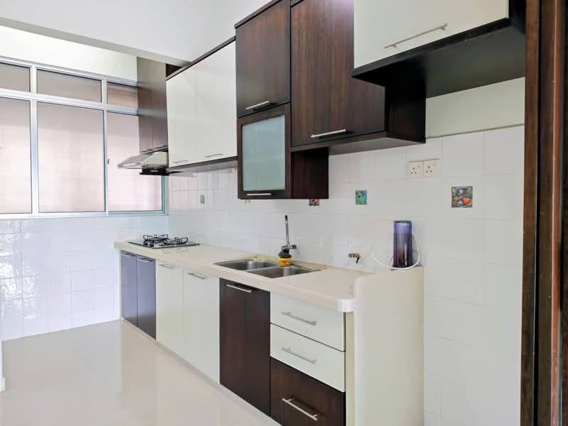 Apartment for Sale at University Place (Plaza Ivory) - Pen Teo - Kitchen - PropertyGuru.com.my