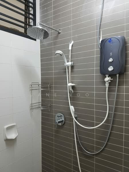 Service Residence for Rent at Palazio - Jane Ngoi - Bathroom - PropertyGuru.com.my