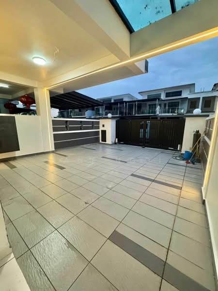 2-storey Terraced House for Sale in Taman Bestari Indah (Ulu Tiram) - Jane Ngoi - Exterior - PropertyGuru.com.my