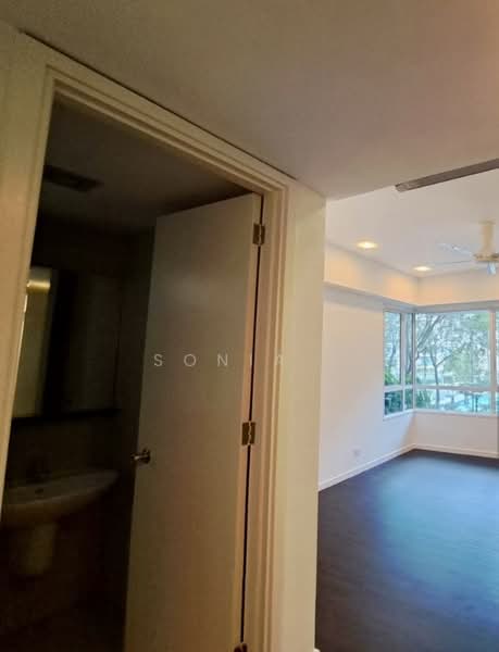 Condominium for Sale at Kiaraville - Sonia . - Bathroom - PropertyGuru.com.my