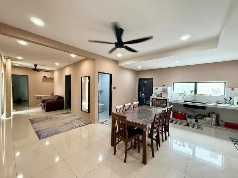 Taman Sri Andalas untuk Untuk Dijual - RM 890,000, Feb 2026 - Living Room - PropertyGuru.com.my