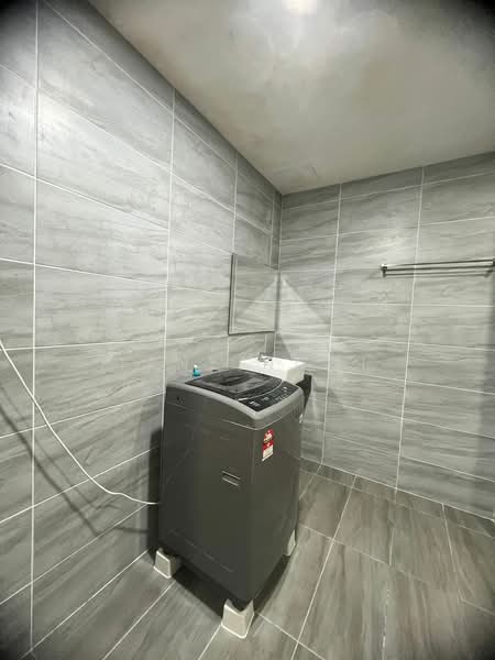 Service Residence for Rent at KSL Residence @ Daya - Jane Ngoi - Bathroom - PropertyGuru.com.my