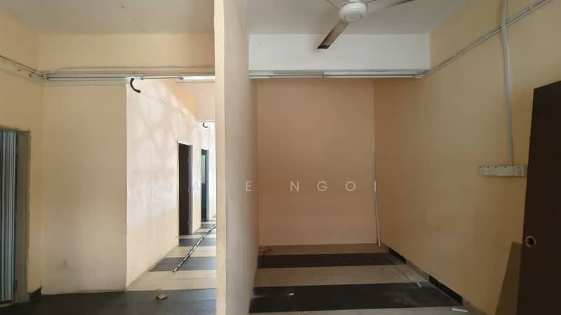 Shop for Rent in Taman Kota Masai (Pasir Gudang) - Jane Ngoi - Corridor - PropertyGuru.com.my