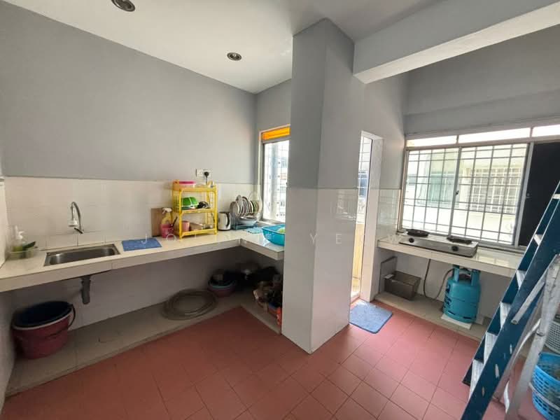 Apartment for Rent at Le Courts Desa Tambun - Joline YEOW - Kitchen - PropertyGuru.com.my