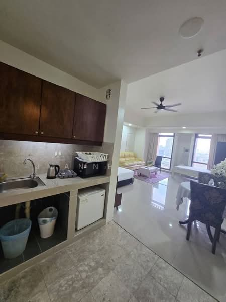 Berjaya Times Square untuk Untuk Dijual - RM 490,000, Feb 2026 - Living Room - PropertyGuru.com.my