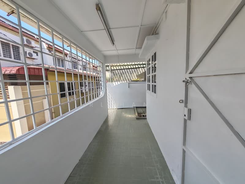 2-storey Terraced House for Sale in Usj 9 (Subang Jaya) - RL Han - Exterior - PropertyGuru.com.my