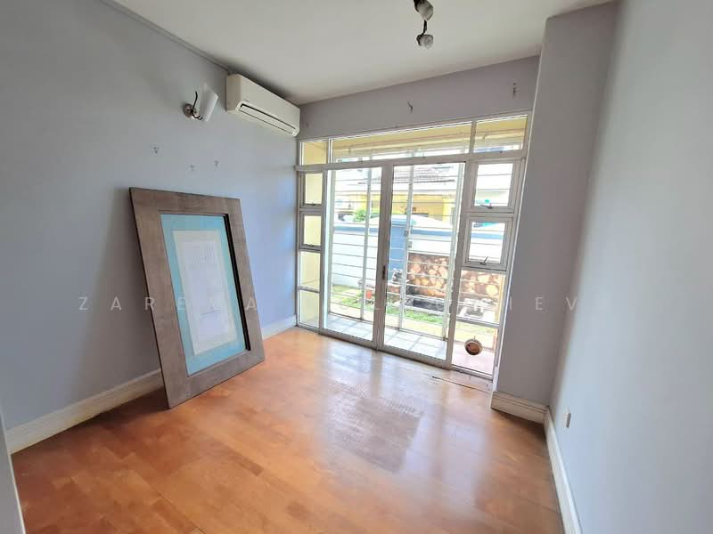 Bungalow for Sale in Taman Bukit Saga (Shah Alam) - Zarema Kulbuzheva - Interior - PropertyGuru.com.my