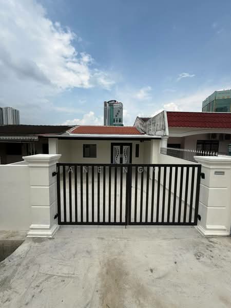 Taman Abad untuk Untuk Disewa - RM 3,800 /bulan, Feb 2026 - Exterior - PropertyGuru.com.my