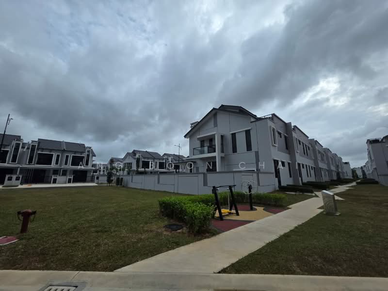 2-storey Terraced House for Sale in Taman Mount Austin (Tebrau) - Ang Boon Chai - Exterior - PropertyGuru.com.my