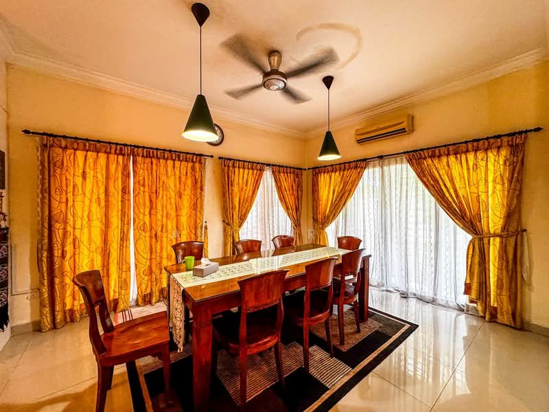 Semi-Detached House for Sale in Seksyen 9 (Bangi) - Ali Idris - Dining Room - PropertyGuru.com.my
