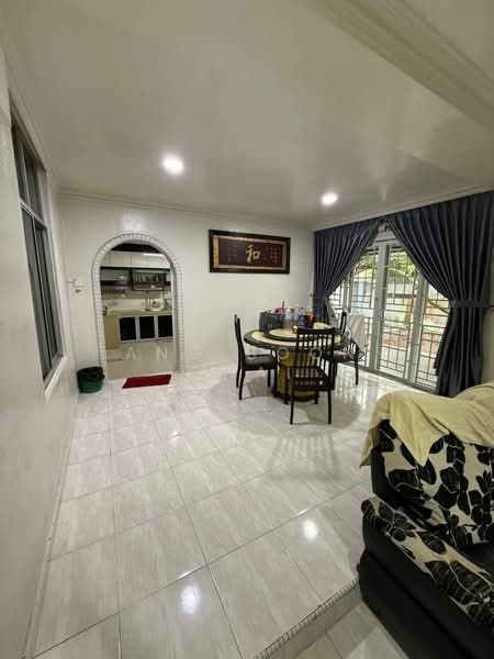 2-storey Terraced House for Sale in Skudai (Johor) - Ang Boon Chai - Living Room - PropertyGuru.com.my