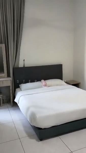 Service Residence for Rent at Majestic Maxim - Steph Lim - Bedroom - PropertyGuru.com.my