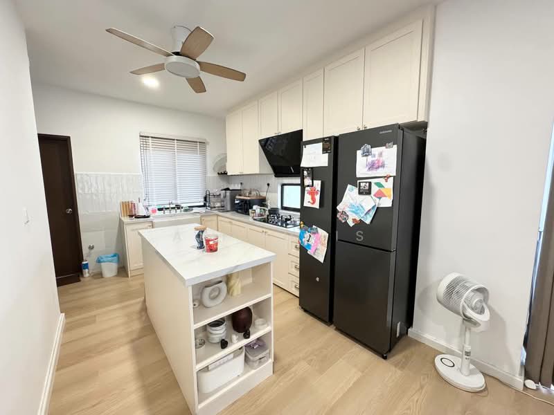 2-storey Terraced House for Sale in Setia Ecohill (Semenyih) - Ali Idris - Kitchen - PropertyGuru.com.my