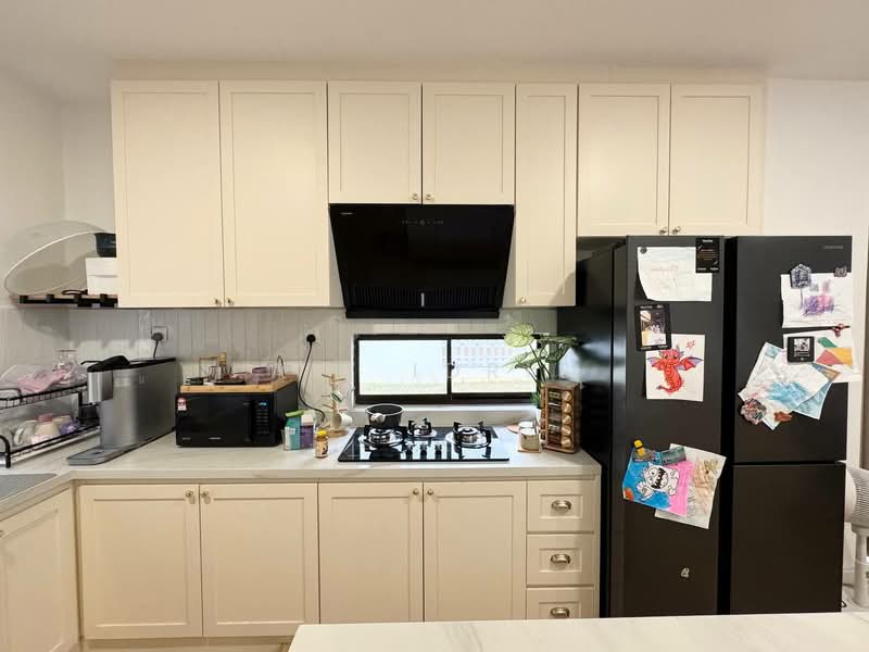 2-storey Terraced House for Sale in Setia Ecohill (Semenyih) - Ali Idris - Kitchen - PropertyGuru.com.my