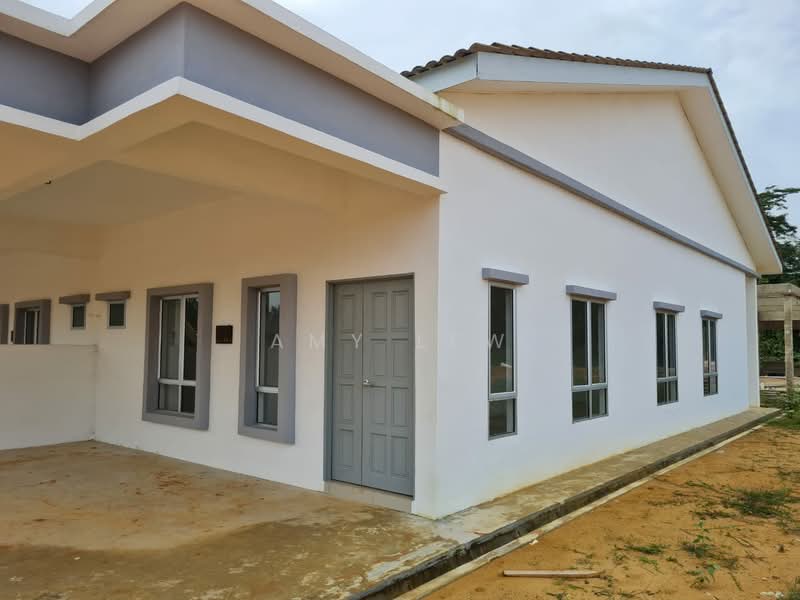 1-storey Terraced House for Sale in Temerloh (Pahang) - Amy Lew - Exterior - PropertyGuru.com.my