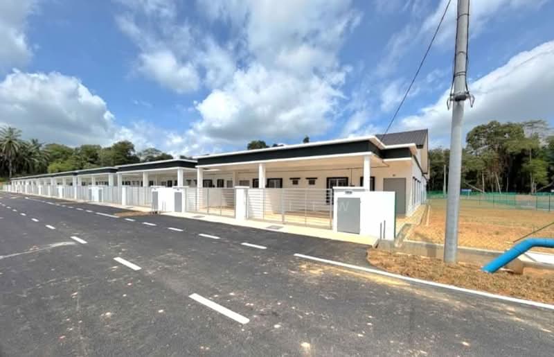 1-storey Terraced House for Sale in Temerloh (Pahang) - Amy Lew - Exterior - PropertyGuru.com.my