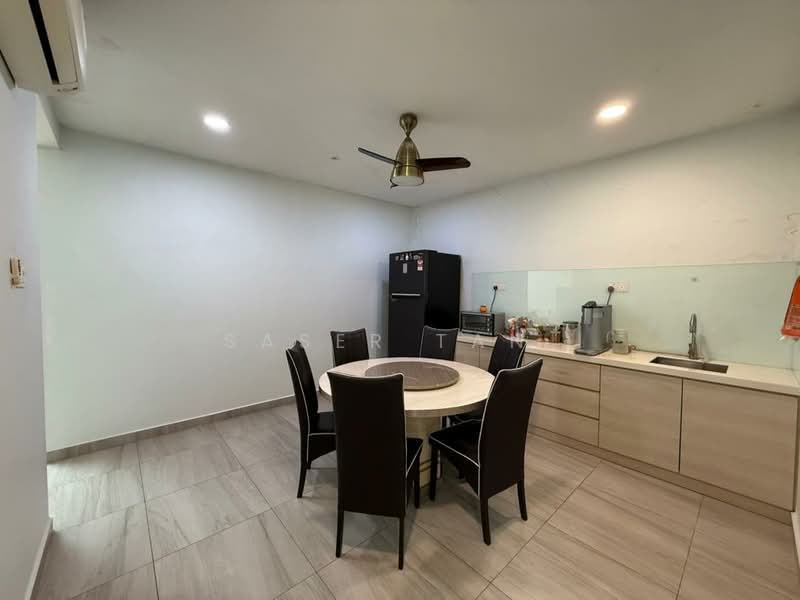 Shop / Office for Sale in Permas Jaya (Johor) - SASER TAN. - Kitchen - PropertyGuru.com.my