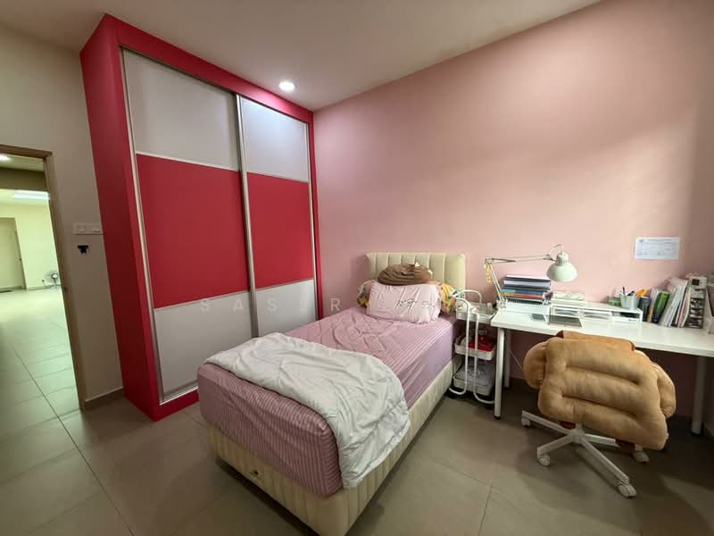Shop / Office for Sale in Permas Jaya (Johor) - SASER TAN. - Bedroom - PropertyGuru.com.my