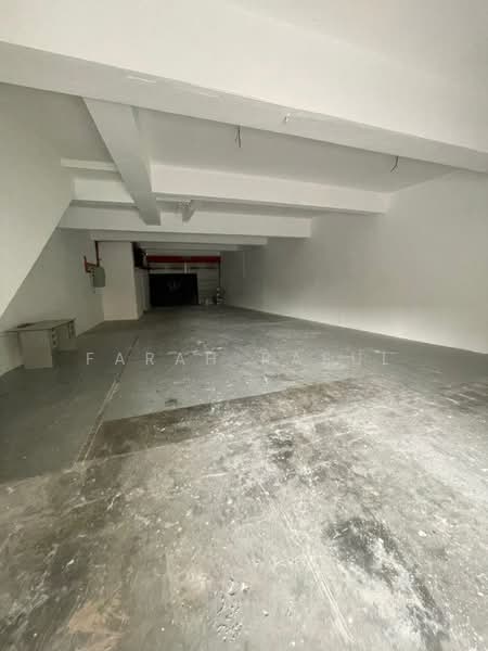 Shop / Office for Rent in Bandar Seri Putra (Bangi) - Farah Rasul - Interior - PropertyGuru.com.my