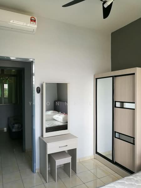 Apartment for Sale at Indah Court Apartment - Yvonne Lim - Bedroom - PropertyGuru.com.my