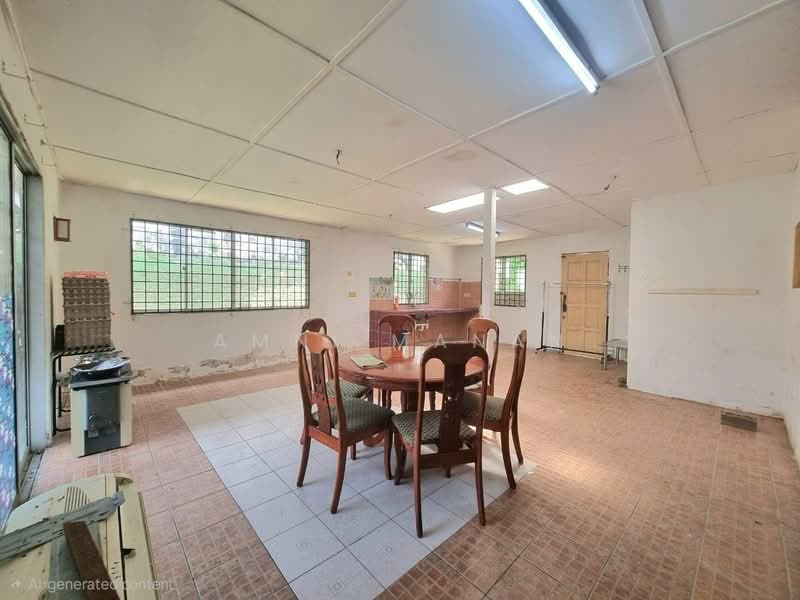 Bungalow for Sale in Bukit Beruntung (Serendah) - Amni Manan - Dining Room - PropertyGuru.com.my