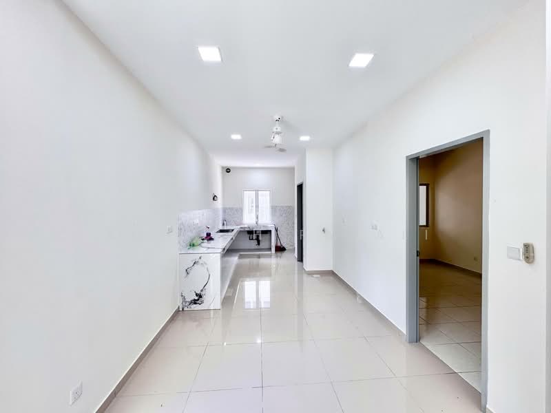 Terraced House for Sale in Sepang (Selangor) - Aqillah Razali - Kitchen - PropertyGuru.com.my