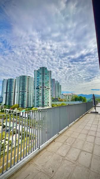 Serviced Residence @ Fera Residence @ The Quartz WM untuk Untuk Dijual - RM 720,000, Apr 2026 - Large balcony - with city & hills views - PropertyGuru.com.my