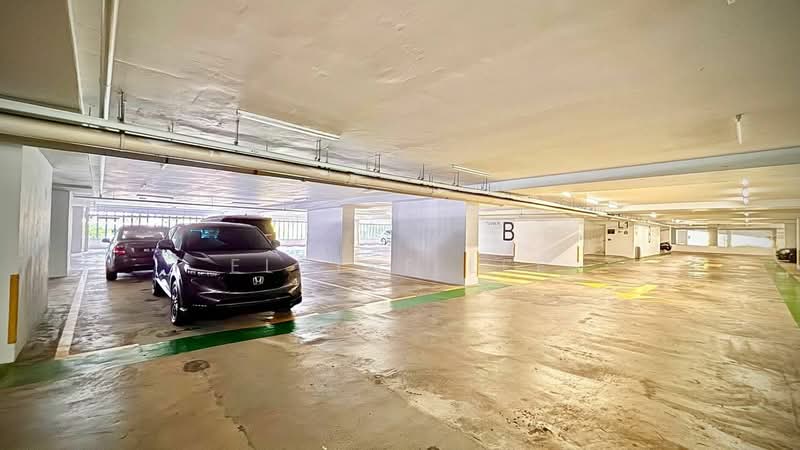 Serviced Residence @ Fera Residence @ The Quartz WM untuk Untuk Dijual - RM 720,000, Apr 2026 - 3 Car Parks, near the lift, at level 1 - PropertyGuru.com.my