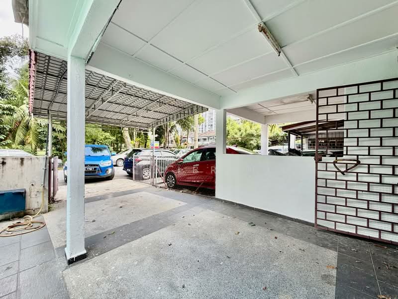 Townhouse for Sale in Pandan Indah (Ampang) - Azli Ibrahim - Exterior - PropertyGuru.com.my