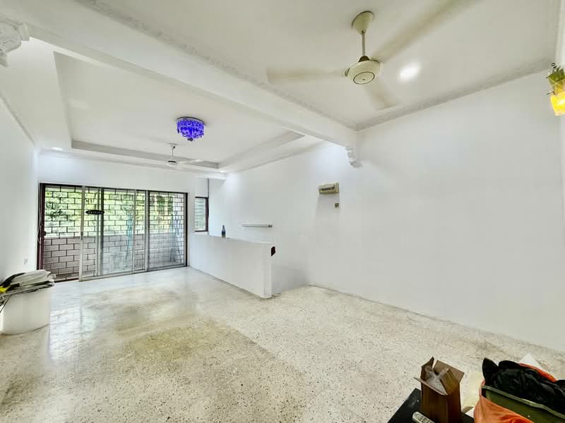 Townhouse for Sale in Pandan Indah (Ampang) - Azli Ibrahim - Living Room - PropertyGuru.com.my