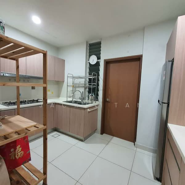Condominium for Sale at Sri Putramas III / Royal Regent - Jackie Tan - Kitchen - PropertyGuru.com.my