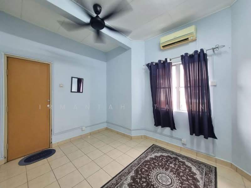 Cluster House for Rent in Bandar Puncak Alam (Puncak Alam) - Irmantaha Tamin - Bedroom - PropertyGuru.com.my