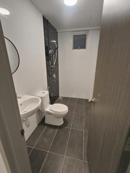 Condominium for Rent at THE ZEN & ZEN 6 - Angel Goey - Bathroom - PropertyGuru.com.my