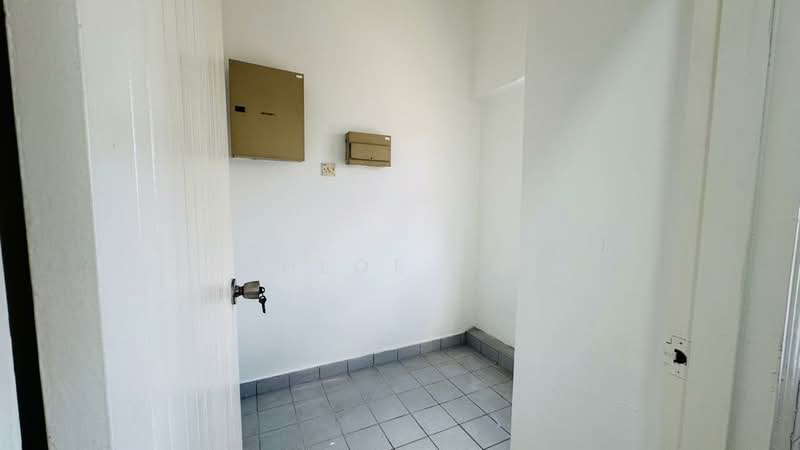 Indah Samudra Condominium untuk Untuk Disewa - RM 2,200 /bulan, Feb 2026 - Interior - PropertyGuru.com.my