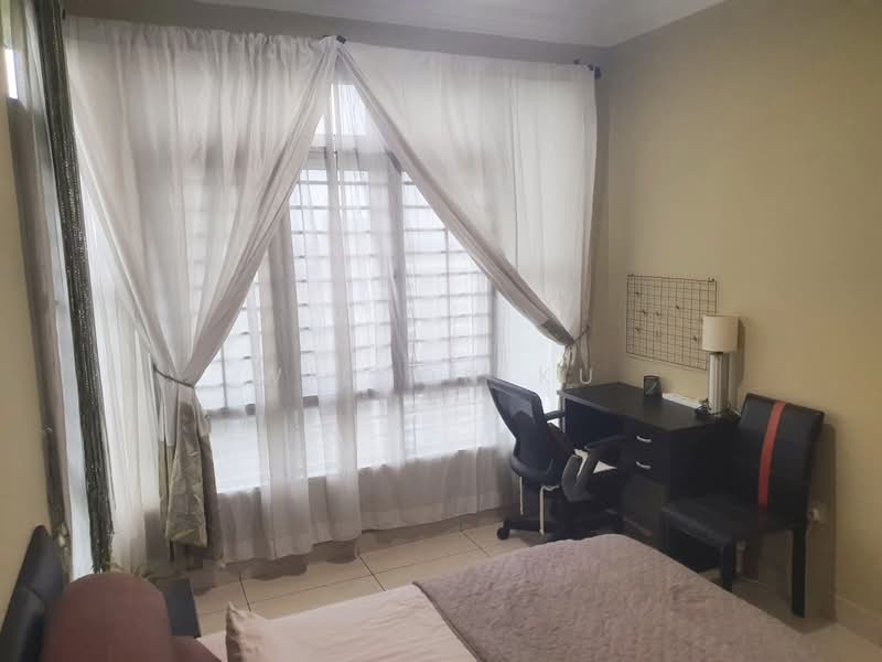 Pangsapuri Tanah Emas (Golden Sands) untuk Untuk Dijual - RM 850,000, Feb 2026 - Bedroom - PropertyGuru.com.my