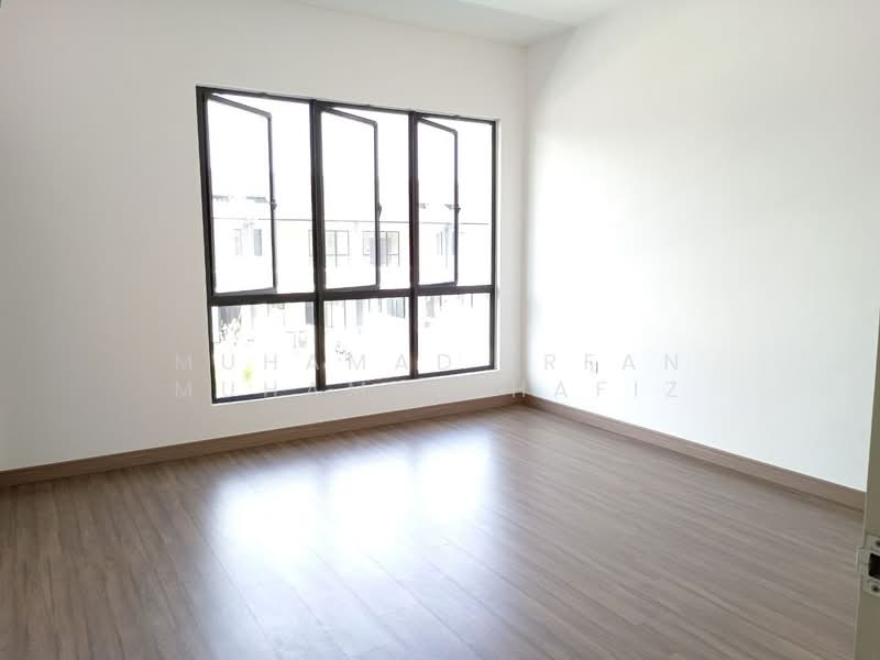 2-storey Terraced House for Sale in Bandar Bukit Raja (Klang) - Muhamad Irfan Muhamad Hafiz - Bedroom - PropertyGuru.com.my