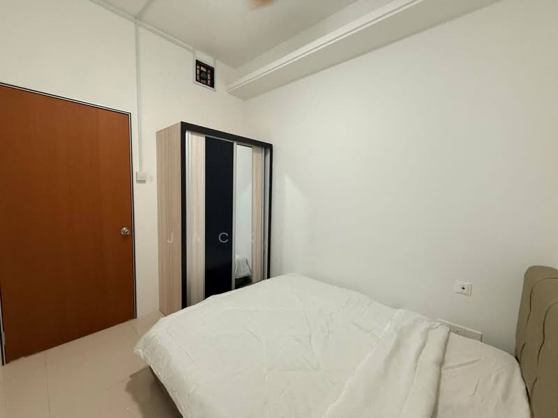 R&F Princess Cove Phase 1 untuk Untuk Disewa - RM 800 /bulan, Feb 2026 - Bedroom - PropertyGuru.com.my