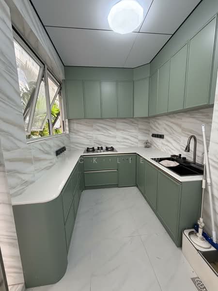 Royal Strand @ Country Garden Danga Bay untuk Untuk Disewa - RM 4,500 /bulan, Feb 2026 - Kitchen - PropertyGuru.com.my