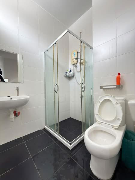 Cluster House for Sale in Setia Tropika (Johor Bahru) - Winson Tan - Bathroom - PropertyGuru.com.my