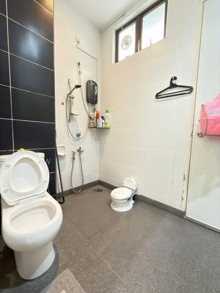 Cluster House for Sale in Setia Tropika (Johor Bahru) - Winson Tan - Bathroom - PropertyGuru.com.my