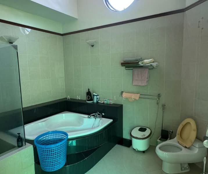 Bukit Jambul Bangalow buy house free heritage furniture untuk Untuk Dijual - RM 4,200,000, Feb 2026 - Bathroom - PropertyGuru.com.my